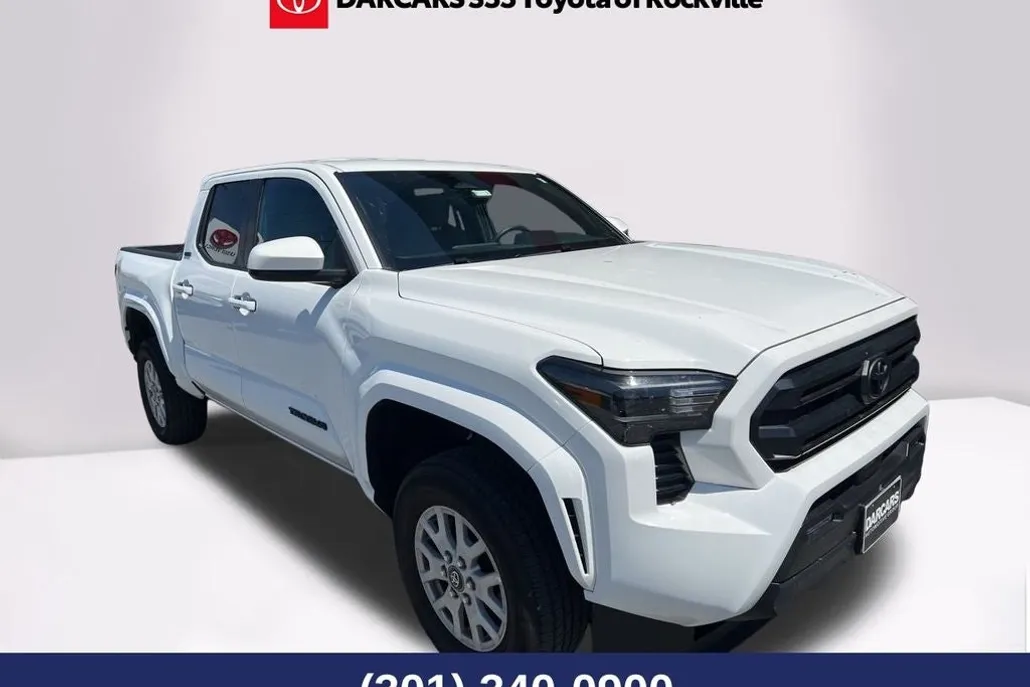 2024 Toyota Tacoma SR5 photo 1