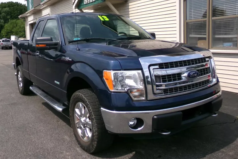 2013 Ford F-150 XLT photo 1