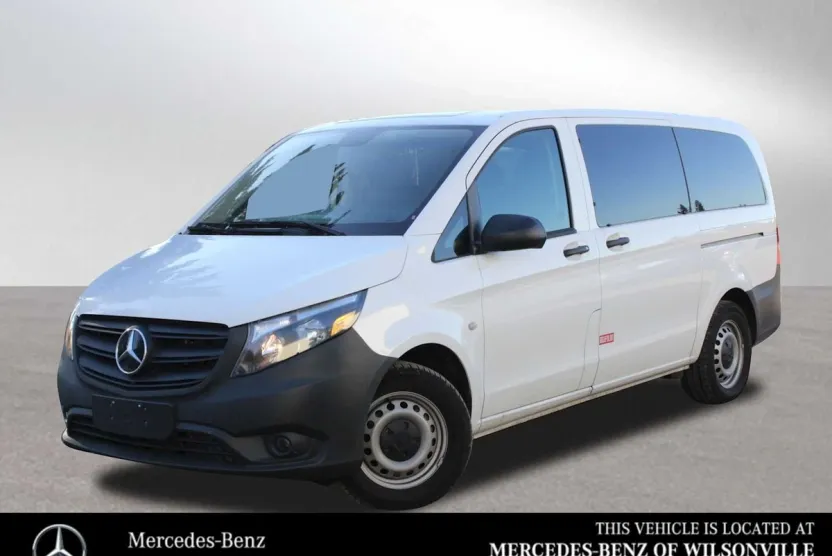 2023 Mercedes Benz Metris photo 1