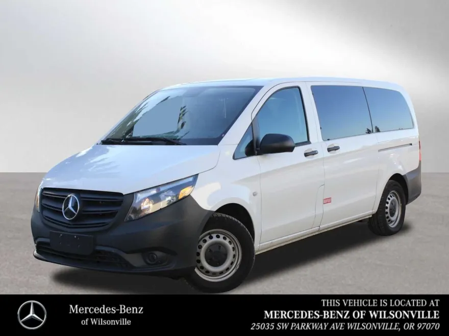 2023 Mercedes Benz Metris photo 1
