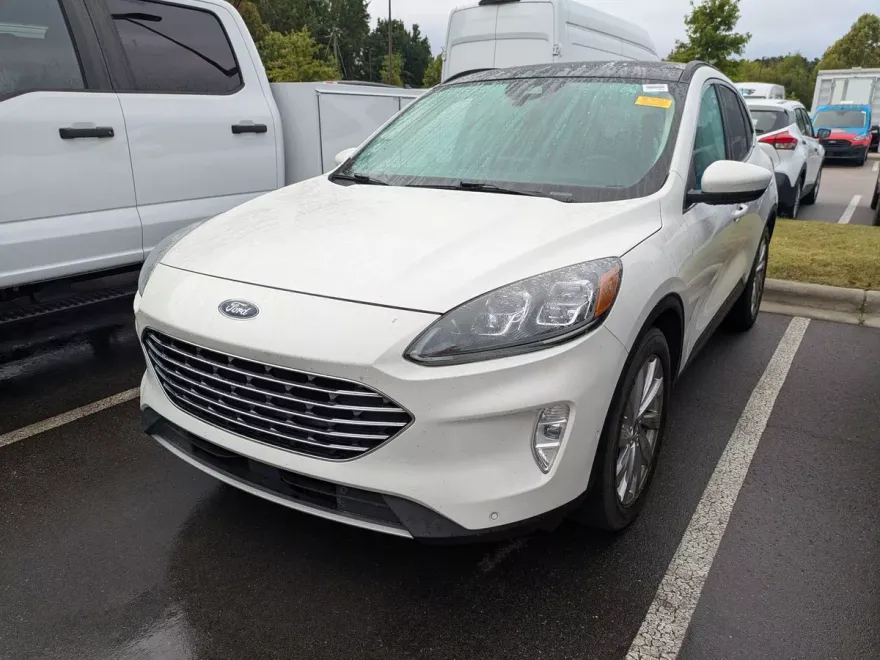 2021 Ford Escape Titanium Hybrid photo 1