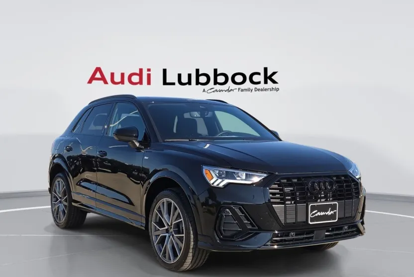 2025 Audi Q3 45 TFSI S line Premium Plus photo 1