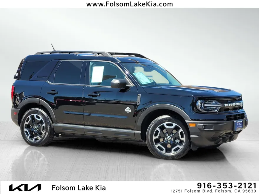 2024 Ford Bronco Sport Outer Banks photo 1