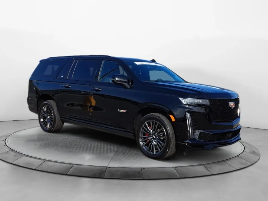 2024 Cadillac Escalade ESV V-Series photo 1