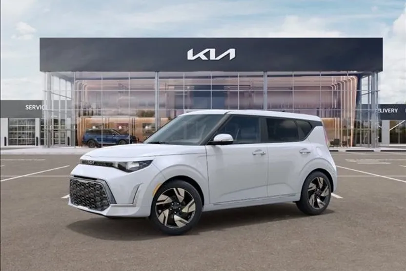 2025 Kia Soul GT-Line photo 1