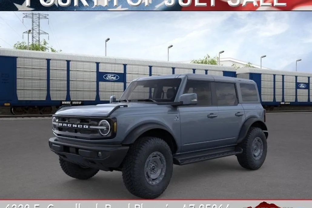 2025 Ford Bronco Outer Banks photo 1