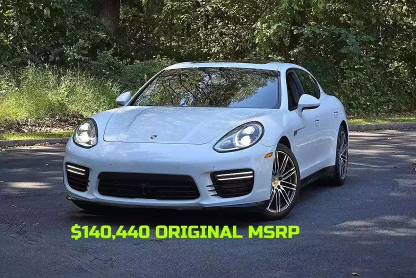 2016 Porsche Panamera GTS photo 1