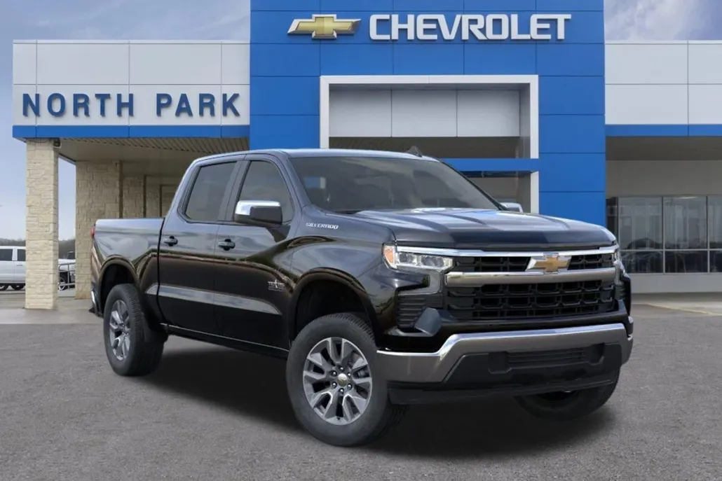 2026 Chevrolet Silverado 1500 LT photo 1