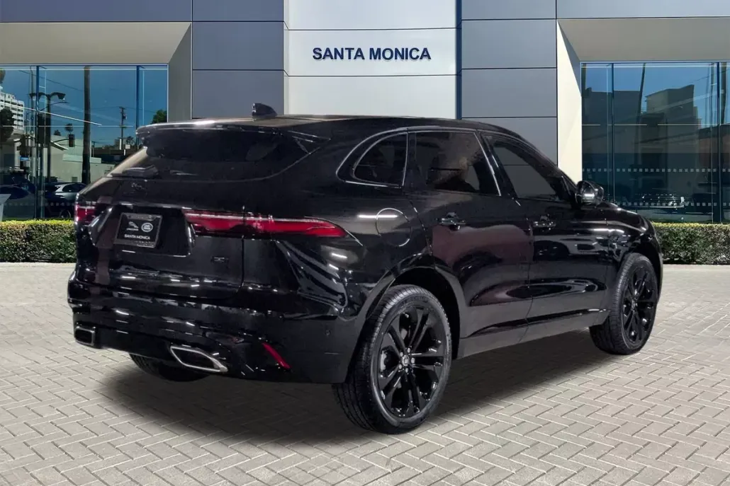 2026 Jaguar F-PACE P400 R-Dynamic S photo 1