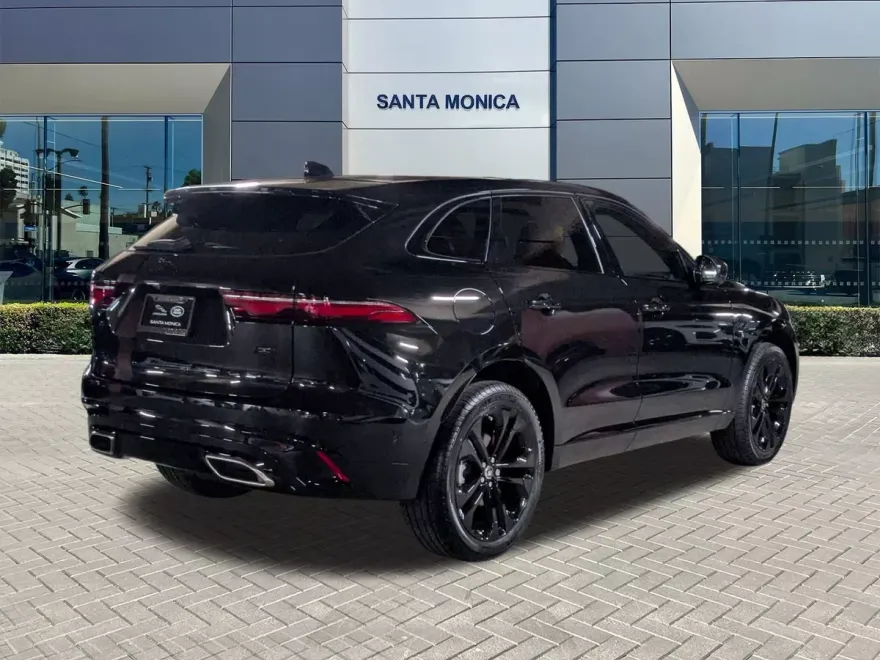 2026 Jaguar F-PACE P400 R-Dynamic S photo 1