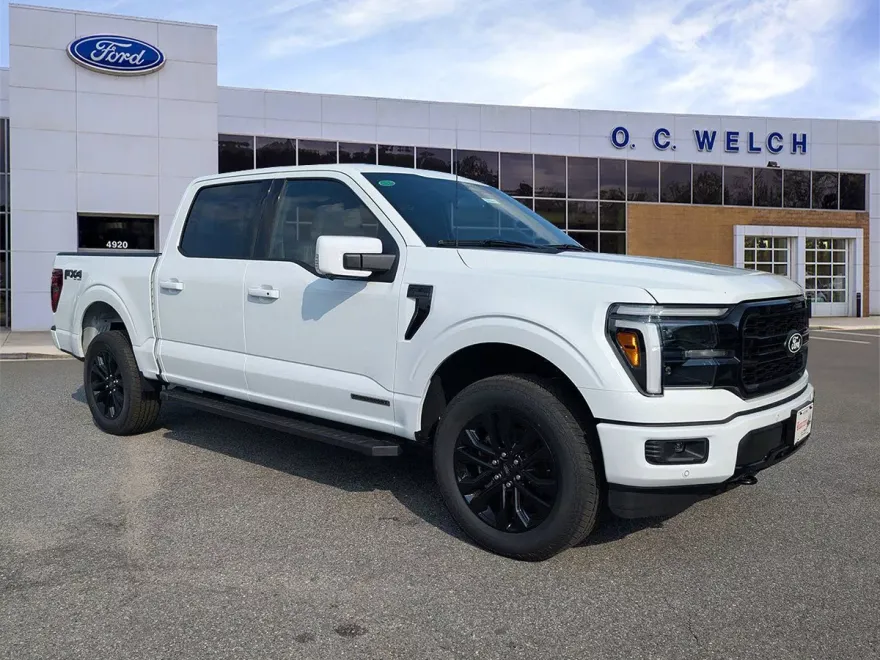 2025 Ford F-150 Lariat photo 1