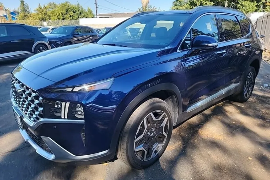 2023 Hyundai Santa Fe Limited photo 1