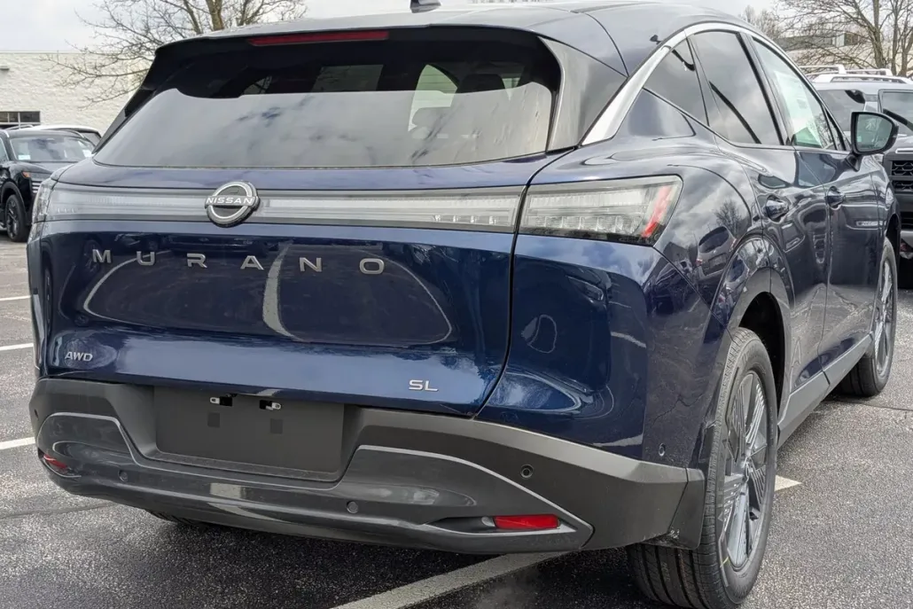 2025 Nissan Murano SL photo 1