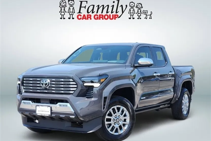 2025 Toyota Tacoma Limited photo 1