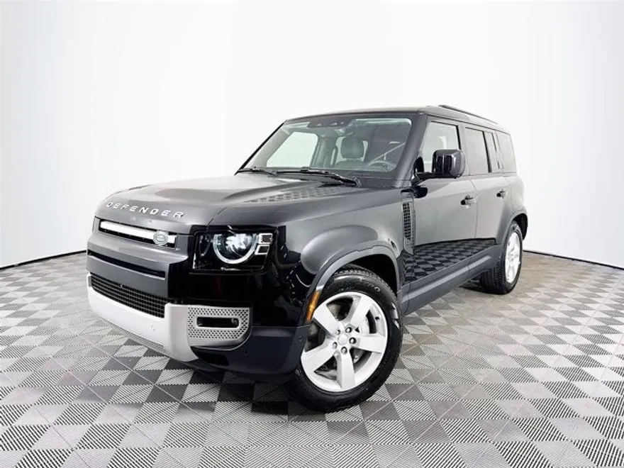 2025 Land Rover Defender 110 S photo 1