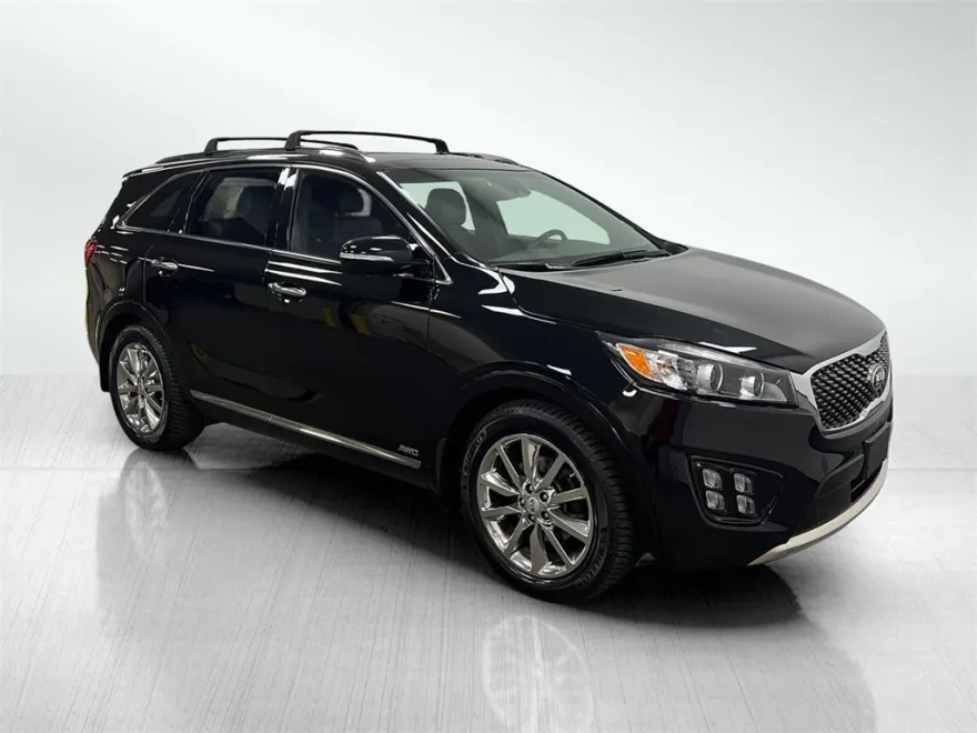 2017 Kia Sorento SX Limited photo 1