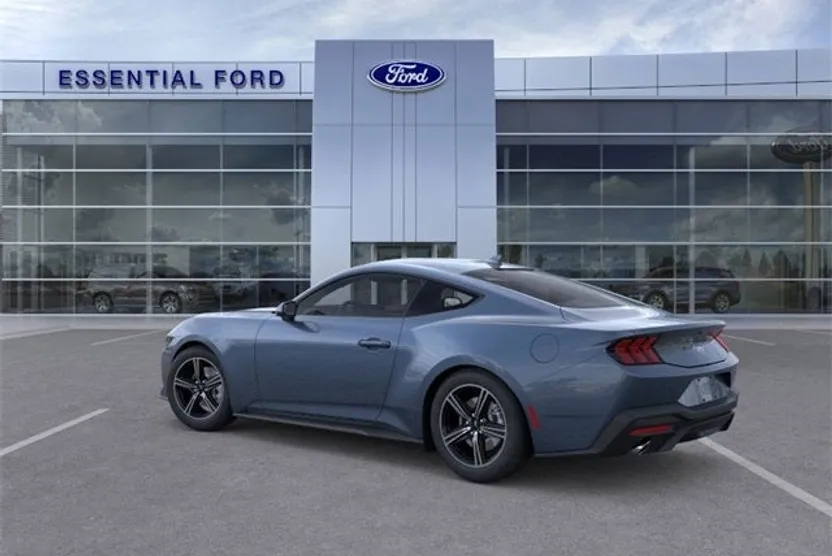 2025 Ford Mustang EcoBoost photo 1