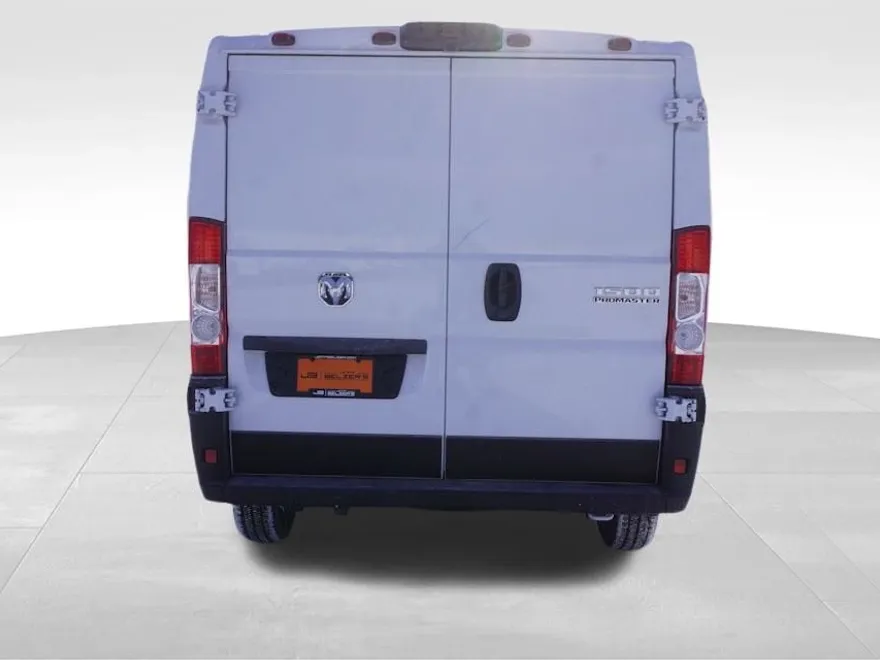 2025 Ram ProMaster 1500 Tradesman photo 1