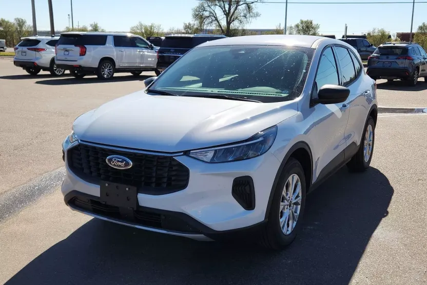 2025 Ford Escape Active photo 1