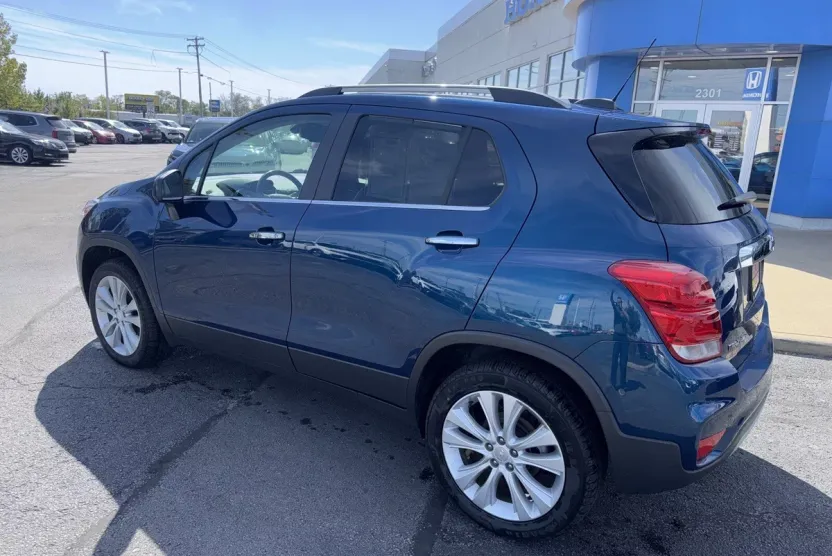 2020 Chevrolet Trax Premier photo 1