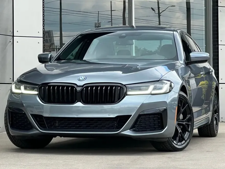 2022 Bmw 530e photo 1