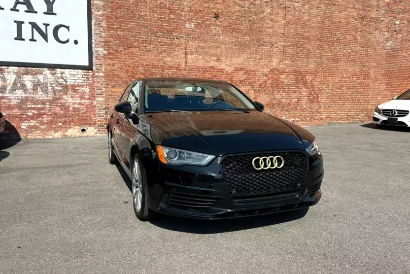2015 Audi A3 1.8T Premium Plus photo 1