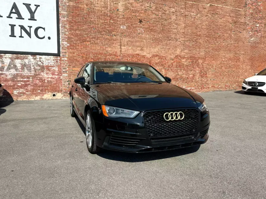 2015 Audi A3 1.8T Premium Plus photo 1