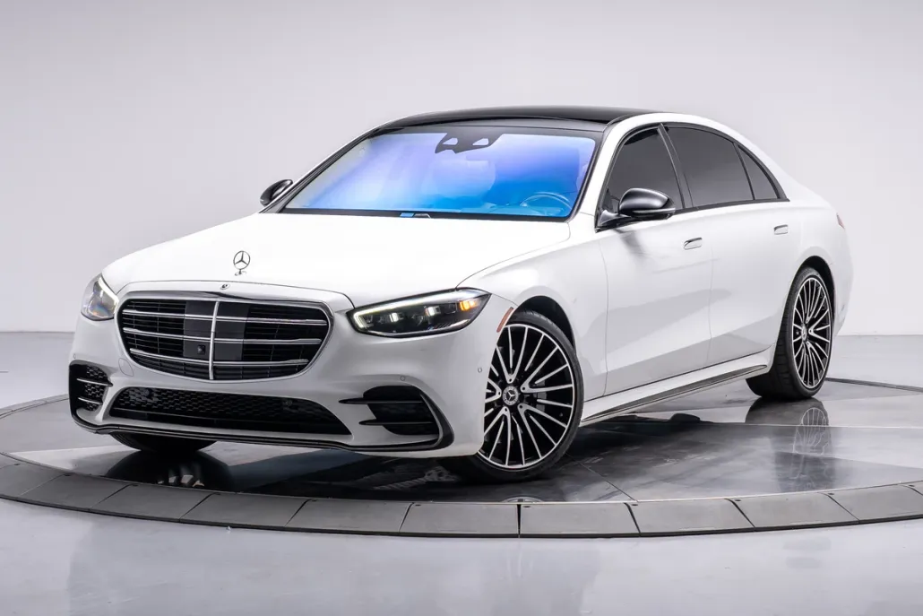 2024 Mercedes Benz S 580 photo 1