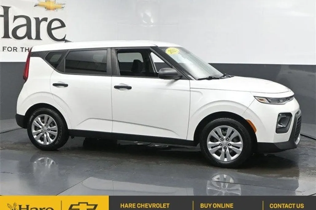 2020 Kia Soul LX photo 1