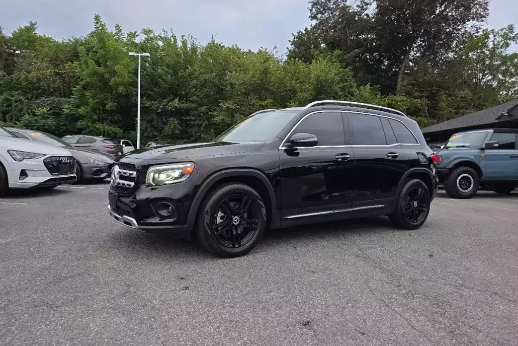 2021 Mercedes Benz GLB 250 4MATIC photo 1