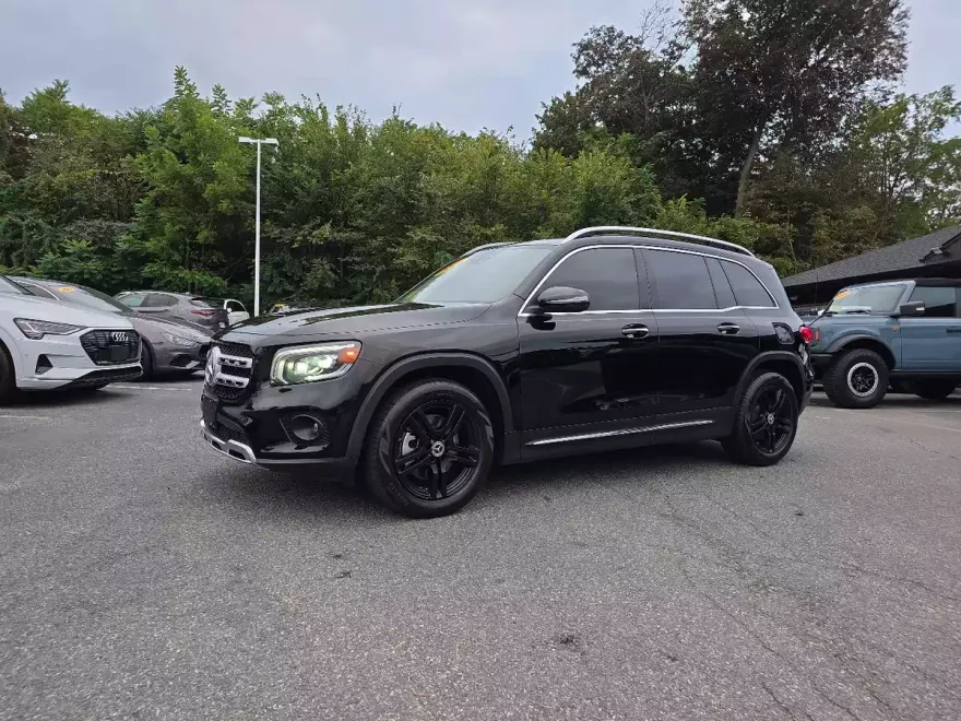 2021 Mercedes Benz GLB 250 4MATIC photo 1