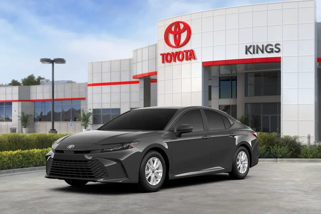 2026 Toyota Camry LE photo 1