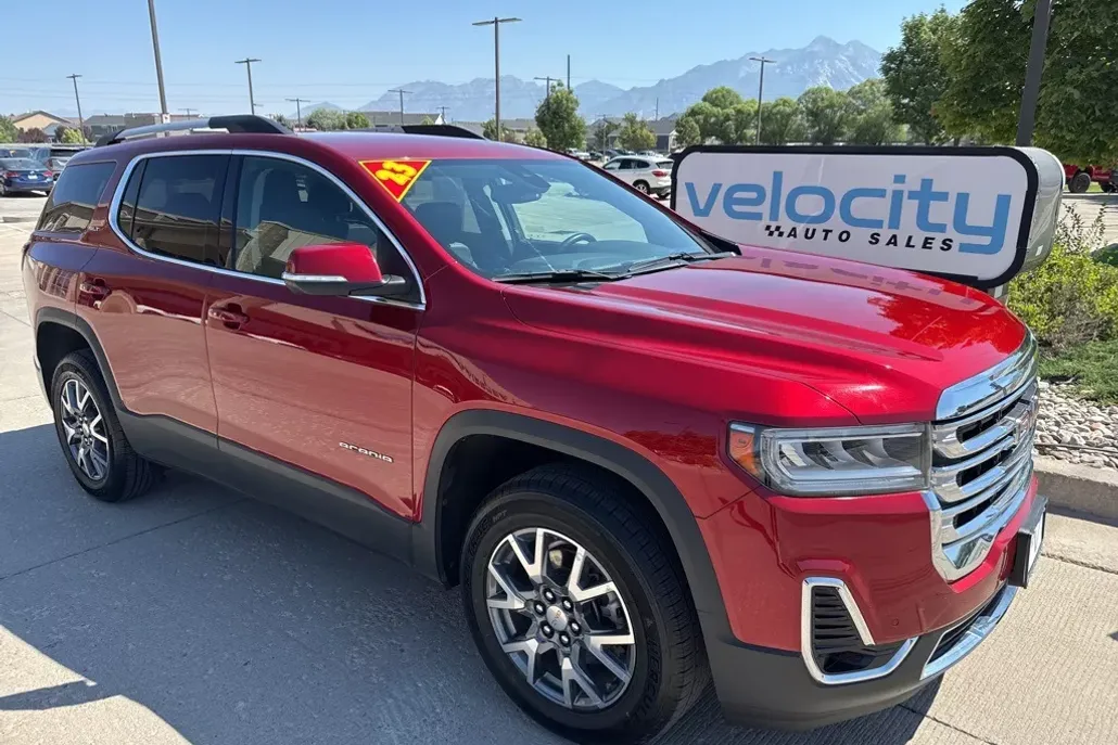 2023 Gmc Acadia SLT photo 1