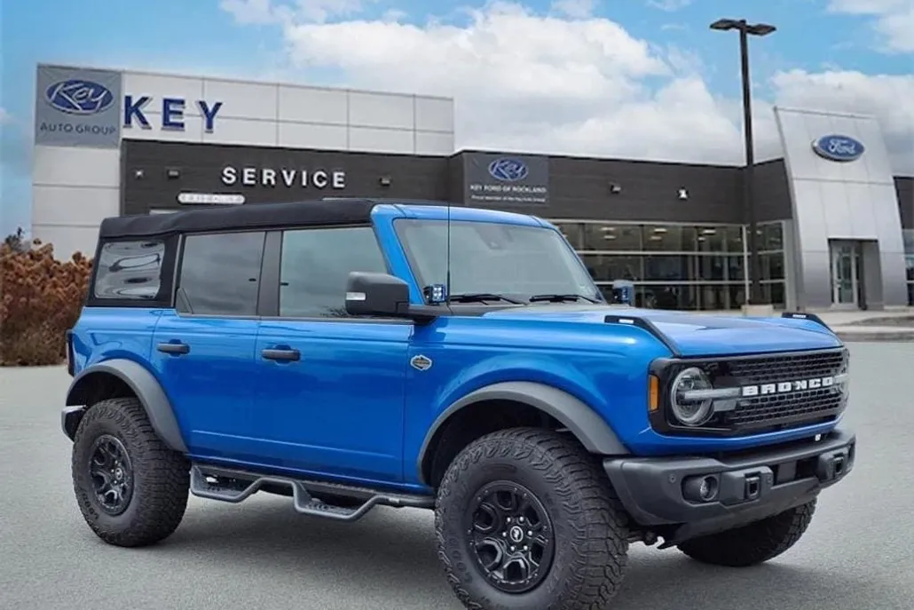 2023 Ford Bronco Wildtrak photo 1