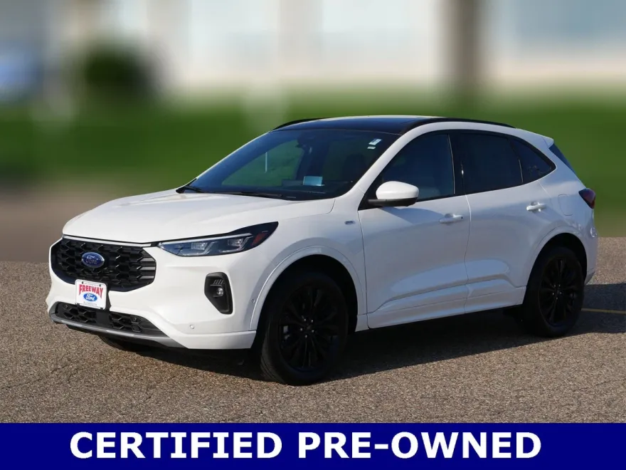 2024 Ford Escape Hybrid ST-Line Elite photo 1
