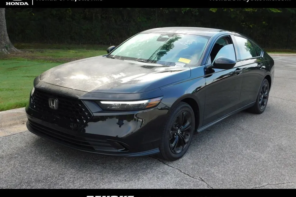 2025 Honda Accord SE photo 1