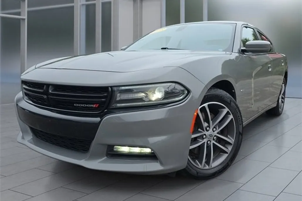 2018 Dodge Charger GT photo 1