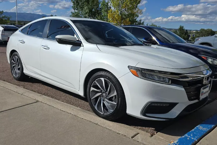 2022 Honda Insight Touring photo 1