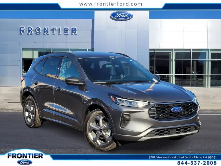 2024 Ford Escape ST-Line photo 1