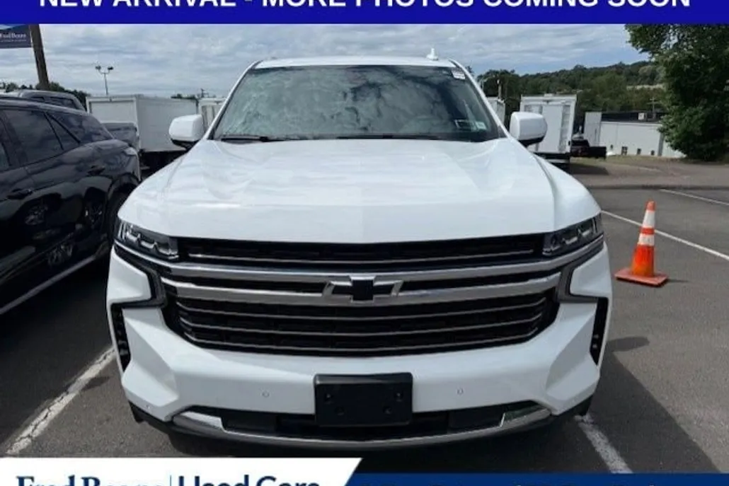 2022 Chevrolet Tahoe LT photo 1
