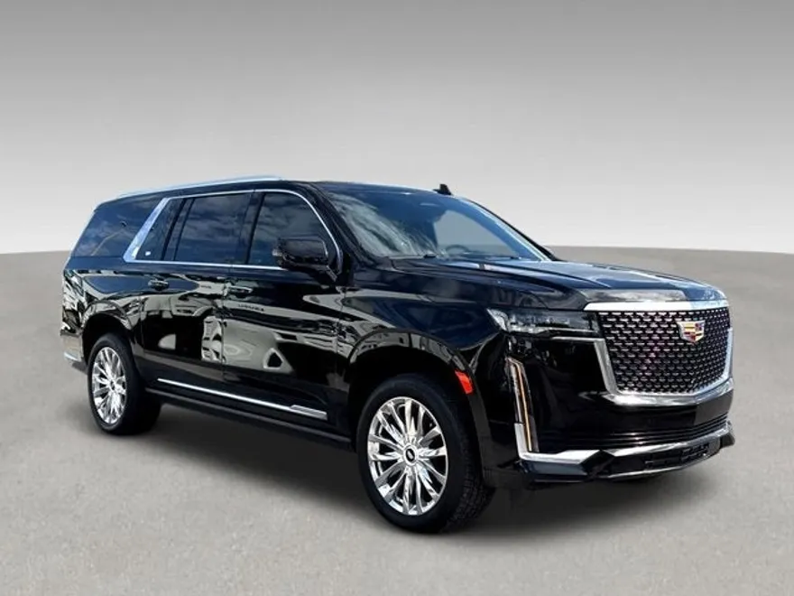 2024 Cadillac Escalade ESV Premium Luxury photo 1
