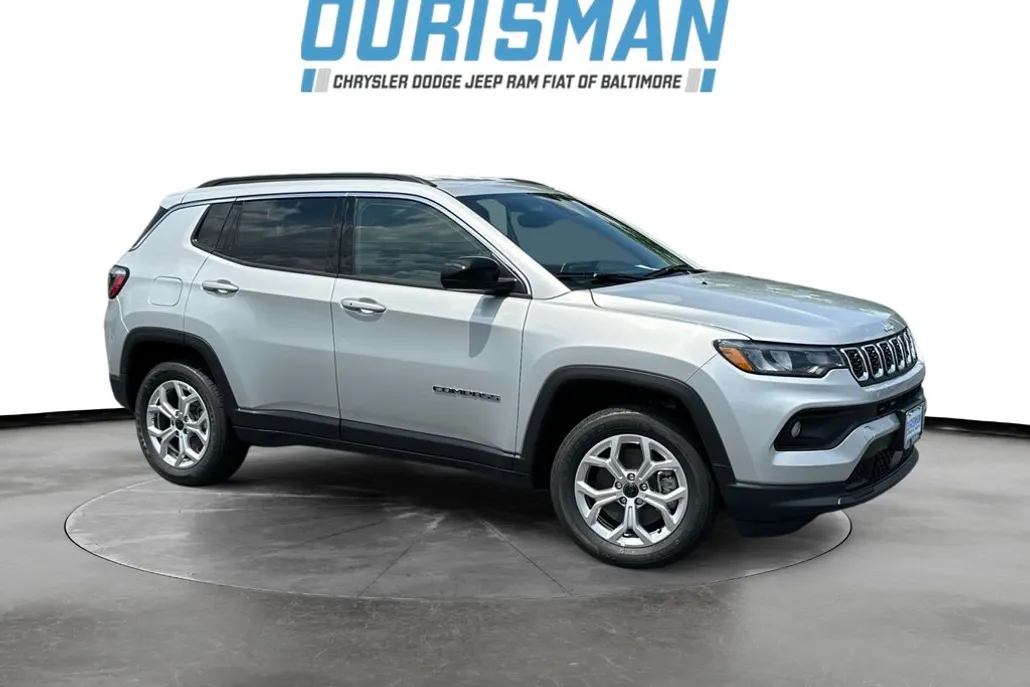 2025 Jeep Compass Latitude photo 1