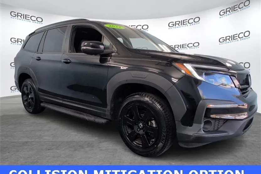 2022 Honda Pilot TrailSport photo 1