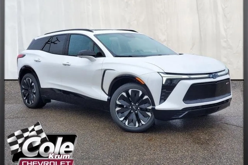 2024 Chevrolet Blazer EV RS photo 1