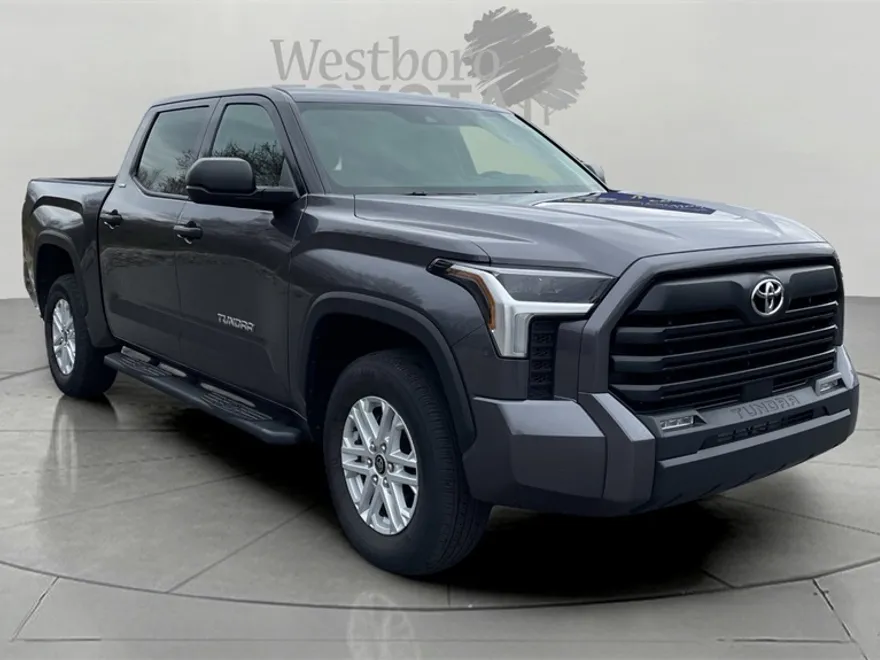 2022 Toyota Tundra SR5 photo 1