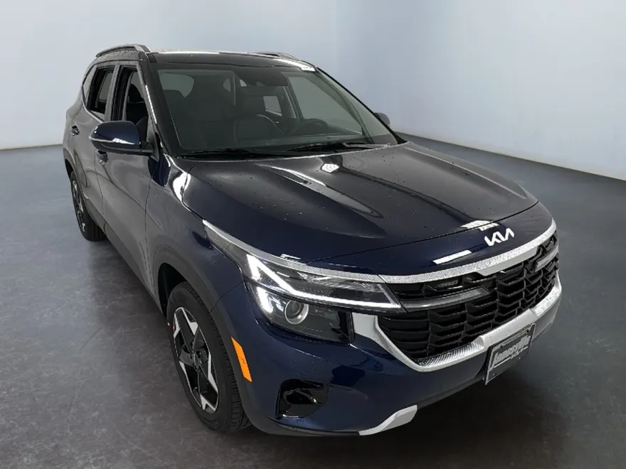 2026 Kia Seltos EX photo 1