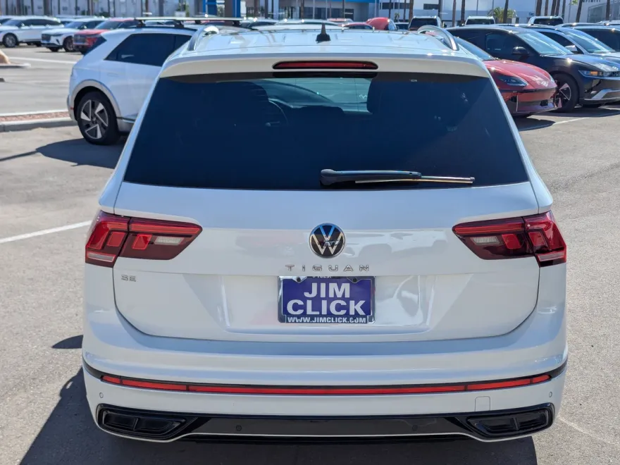 2022 Volkswagen Tiguan SE R-Line Black photo 1