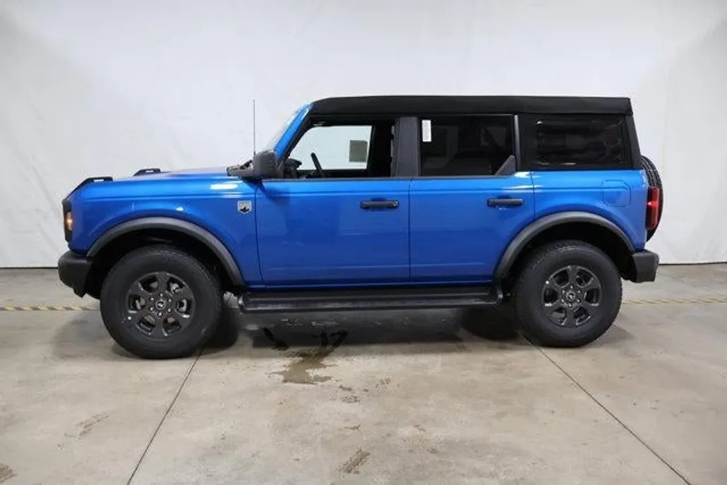 2025 Ford Bronco Big Bend photo 1