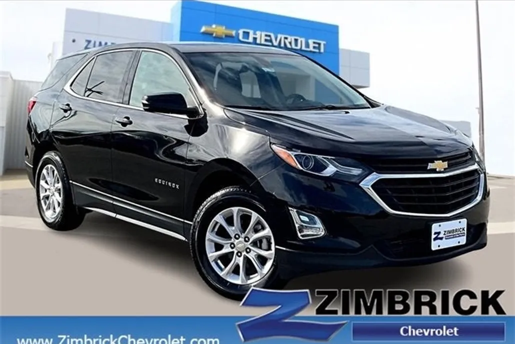 2018 Chevrolet Equinox LT photo 1