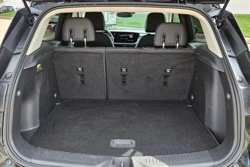 2024 Buick Encore GX Sport Touring photo 1